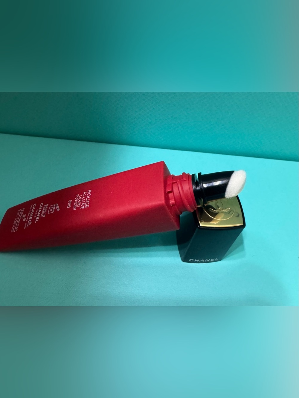 CHANEL Rouge Allure Liquid Powder Lipstick - Vibrant Red